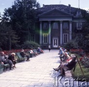 1975, Kraków, Polska.
Muzeum Lenina mieszczące się w Pałacu Mańkowskich.
Fot. Romuald Broniarek, zbiory Ośrodka KARTA