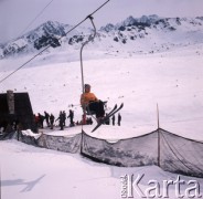 1975, Tatry, Polska.
Wyciąg narciarski na Kasprowy Wierch.
Fot. Romuald Broniarek, zbiory Ośrodka KARTA