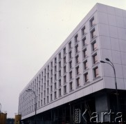 1975, Warszawa, Polska.
Budowa Hotelu Victoria przy placu Zwycięstwa.
Fot. Romuald Broniarek, zbiory Ośrodka KARTA