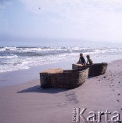 1975, Łeba, Polska.
Plaża.
Fot. Romuald Broniarek, zbiory Ośrodka KARTA