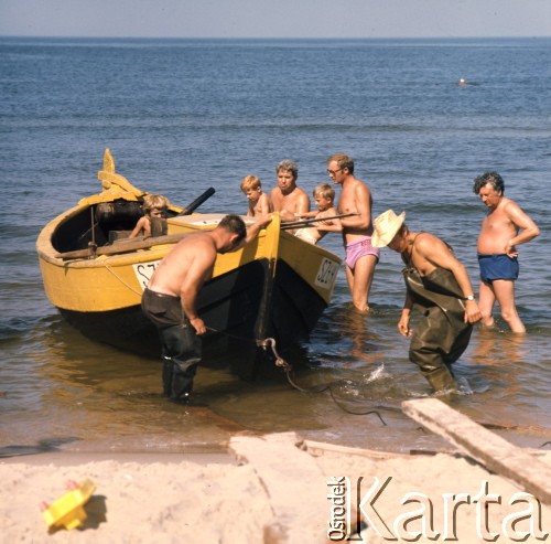 1975, Sztutowo, Polska.
Rybacy.
Fot. Romuald Broniarek, zbiory Ośrodka KARTA