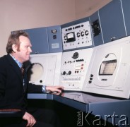 1975, Legionowo, Polska.
Ośrodek Aerologii Instytutu Meteorologii i Gospodarki Wodnej.
Fot. Romuald Broniarek, zbiory Ośrodka KARTA