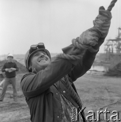 1975, Dąbrowa Górnicza, Polska.
Budowa Huty Katowice.
Fot. Romuald Broniarek, zbiory Ośrodka KARTA
