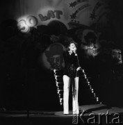 1979, Polska.
Piosenkarka Irena Jarocka.
Fot. Romuald Broniarek, zbiory Ośrodka KARTA