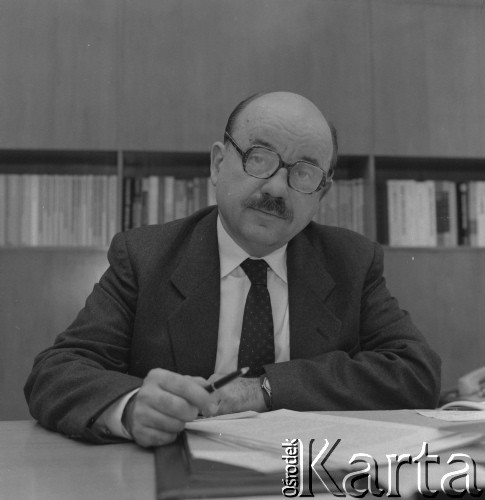 1983, Warszawa, Polska.
Władysław Majewski - minister łączności.
Fot. Romuald Broniarek, zbiory ośrodka KARTA
