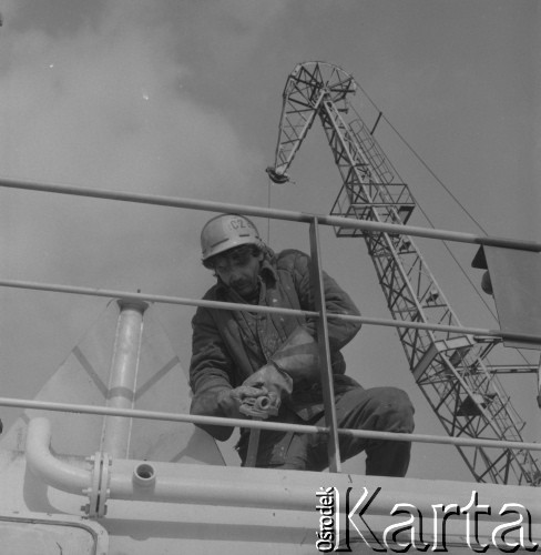 1983, Gdańsk, Polska.
Stocznia Gdańska im. Lenina.
Fot. Romuald Broniarek, zbiory Ośrodka KARTA