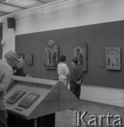 1986, Warszawa, Polska.
Wystawa ikon w Muzeum Narodowym.
Fot. Romuald Broniarek, zbiory Ośrodka KARTA