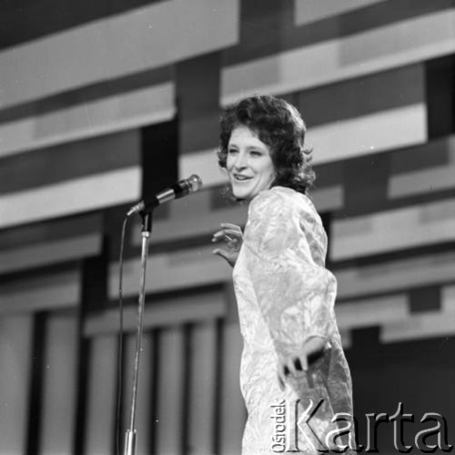 Czerwiec 1972, Zielona Góra, Polska.
Występ uczestniczki VIII Festiwalu Piosenki Radzieckiej.
For. Romuald Broniarek, zbiory Ośrodka KARTA.