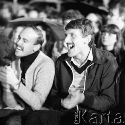 Czerwiec 1982, Zielona Góra, Polska.
Publiczność na XVIII Festiwalu Piosenki Radzieckiej.
Fot. Romuald Broniarek, zbiory Ośrodka KARTA
