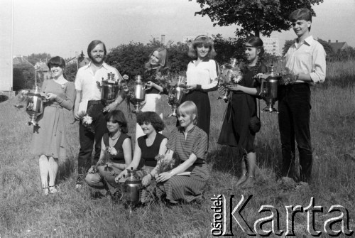 Czerwiec 1983, Zielona Góra, Polska.
XIX Festiwal Piosenki Radzieckiej. Laureaci konkursu. 
Fot. Romuald Broniarek, zbiory Ośrodka KARTA