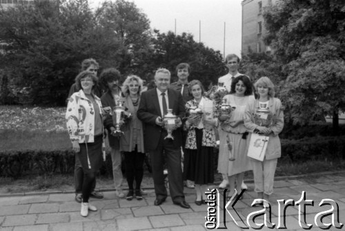1986, Zielona Góra, Polska.
Uczestnicy XXII Festiwalu Piosenki Radzieckiej z głównymi nagrodami - Złotymi, Srebrnymi i Brązowymi Samowarami.
Fot. Romuald Broniarek, zbiory Ośrodka KARTA