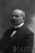 Przed 1914, Rosja.
 Władysław Rawicz-Rojek, portret.
 Fot. NN, zbiory Ośrodka KARTA, udostępniła Halina Żero
   

