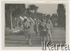 14.08.1943, Teheran, Iran.
Obóz harcerski w Obozie Cywilnym nr 3.
Fot. Zygmunt Klemensiewicz, kolekcja Anny Skoczylas, zbiory Fundacji Ośrodka KARTA