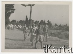 14.08.1943, Teheran, Iran.
Obóz harcerski w Obozie Cywilnym nr 3.
Fot. Zygmunt Klemensiewicz, kolekcja Anny Skoczylas, zbiory Fundacji Ośrodka KARTA