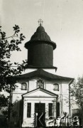 1939-1941, Rumunia.
Murowany kościółek.
Fot. Zbigniew Suchodolski, zbiory Ośrodka KARTA