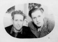 1955, Ust' Nera, Kołyma, ZSRR
Eugeniusz Wojtysiak (z lewej) i Leonard Paszkowski na zesłaniu.
Fot. NN, zbiory Ośrodka KARTA, udostępniła Małgorzata Giżejewska