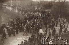1903, Lwów, Austro-Węgry.
 40-ta rocznica wybuchu Powstania Styczniowego, pochód przechodzi ulicami miasta
 Fot. NN, zbiory Ośrodka KARTA, udostępnił Jurij Karpenczuk
   
