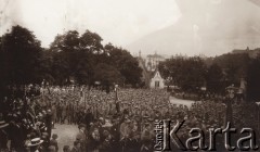 1900-1914, Lwów, Austro-Węgry.
 Uroczystości na cmentarzu Łyczakowskim.
 Fot. NN, zbiory Ośrodka KARTA, udostępnił Jurij Karpenczuk
   

