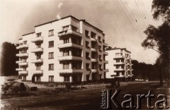 1920-1939, Lwów, Polska.
Blok mieszkalny.
Fot. NN, zbiory Ośrodka KARTA, udostępnił Jurij Karpenczuk
   
