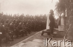 Przed 1939, Lwów, Polska.
Msza święta w Korpusie Kadetów.
Fot. NN, zbiory Ośrodka KARTA, udostępnił Jurij Karpenczuk
   
