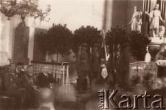 1934, Lwów, Polska.
Msza święta w jednym z kościołów.
Fot. NN, zbiory Ośrodka KARTA, udostępnił Jurij Karpenczuk
   
