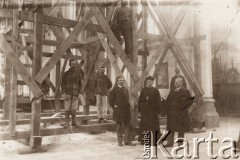 1912-1918, Lwów.
Prace wykończeniowe (remontowe?) w kościele św. Elżbiety.
Fot. NN, zbiory Ośrodka KARTA, udostępnił Jurij Karpenczuk
   
