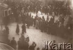 1913, Lwów, Austro-Węgry.
 Procesja z soboru św. Jura.
 Fot. NN, zbiory Ośrodka KARTA, udostępnił Jurij Karpenczuk
   
