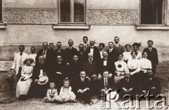 1900-1914, Lwów, Austro-Węgry.
 Członkowie Towarzystwa Głuchoniemych 