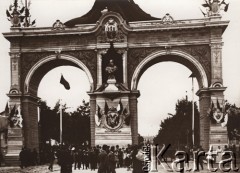 1916 (?), Lwów, Austro-Węgry.
Aleja Marszałka Focha.
Fot. NN, zbiory Ośrodka KARTA, udostępnił Jurij Karpenczuk
   
