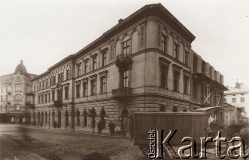 1900-1914, Lwów, Austro-Węgry.
 Ulica Akademicka, Dom Sznajdera.
 Fot. NN, zbiory Ośrodka KARTA, udostępnił Jurij Karpenczuk
   
