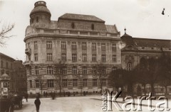 1900-1914, Lwów
 Fragment miasta, budynek banku.
 Fot. NN, zbiory Ośrodka KARTA, udostępnił Jurij Karpenczuk
   

