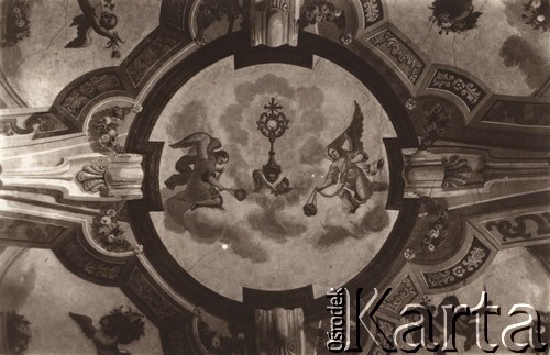 1900-1939, Lwów.
 Freski na sklepieniu jednego z lwowskich kościołów.
 Fot. NN, zbiory Ośrodka KARTA, udostępnił Jurij Karpenczuk
   
