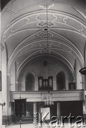 1900-1939, Lwów.
 Wnętrze kościoła Marii Magdaleny.
 Fot. NN, zbiory Ośrodka KARTA, udostępnił Jurij Karpenczuk
   
