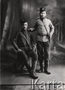 1914-1915, Lwów.
.
 Żołnierze armii rosyjskiej - kozacy z Uralu.
 Fot. NN, zbiory Ośrodka KARTA, udostępnił Jurij Karpenczuk
   
