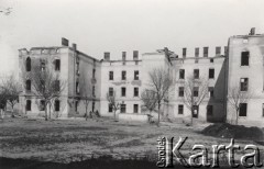 1918-1919, Lwów, Polska.
 Budynek zniszczony podczas działań wojennych.
 Fot. NN, zbiory Ośrodka KARTA, udostępnił Jurij Karpenczuk
   
