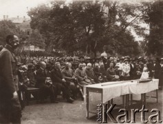 1914-1919, Lwów, Polska.
 Uroczyste poświęcenie sztandaru.
 Fot. NN, zbiory Ośrodka KARTA, udostępnił Jurij Karpenczuk
   
