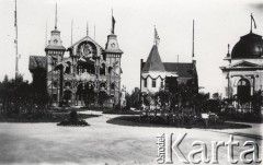 1894, Lwów, Austro-Węgry.
 Targi Krajowe, w środku pawilon amerykański.
 Fot. NN, zbiory Ośrodka KARTA, udostępnił Jurij Karpenczuk
   
