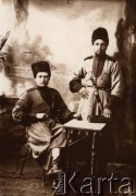 1914-1915, Lwów.
Dwaj kozacy kubańscy.
Fot. NN, zbiory Ośrodka KARTA, udostępnił Jurij Karpenczuk