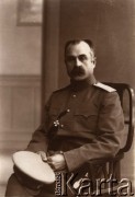 1914-1915, Lwów.
Rosyjski żołnierz z krzyżem orderu św. Jerzego IV klasy.
Fot. NN, zbiory Ośrodka KARTA, udostępnił Jurij Karpenczuk