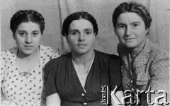 Brak daty, ZSRR.
Portret trzech kobiet.
Fot. NN, zbiory Ośrodka KARTA, udostępnił Jerzy Kułak