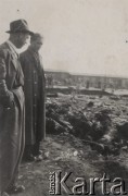18.04.1945, Lipsk, Polska.
Ekshumacja ciał ofiar z masowego grobu.
Fot. NN, zbiory Ośrodka KARTA