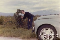 Wrzesień 1965, Roussillon, Francja.
Zdzisław Najder na wycieczce samochodem.
Fot. NN, kolekcja Zdzisława Najdera, zbiory Ośrodka KARTA.