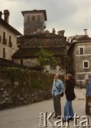 Prawdopodobnie 1984, Francja lub Włochy.
Zdzisław Najder (z lewej) na wycieczce z Markiem Walickim.
Fot. NN, kolekcja Zdzisława Najdera, zbiory Ośrodka KARTA.