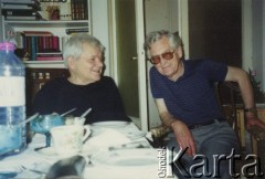 Lipiec 1995, brak miejsca.
Zbigniew Herbert (z lewej) i Zdzisław Najder.
Fot. NN, kolekcja Zdzisława Najdera, zbiory Ośrodka KARTA.