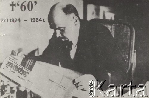 Ok. 1984, Polska. 
Montaż fotograficzny przedstawiający Włodzimierza Lenina czytającego 