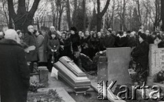 1971, Polska.
Pogrzeb Stefana Zbrożyny.
Fot. NN, zbiory Ośrodka KARTA, przekazała Maria Lipska, wdowa po Janie Józefie Lipskim