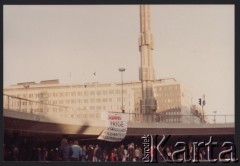 1983, Sztokholm, Szwecja.
 Akcja protestacyjna na placu Sergelstorg pod hasłem 