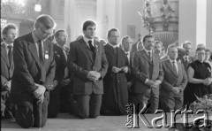 31.05.1981, Warszawa, Polska.
Pogrzeb Kardynała Stefana Wyszyńskiego - członkowie delegacji NSZZ 