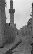 1943, Irak.
Wieża minaretu.
Fot. Czesław Dobrecki, zbiory Ośrodka KARTA, Pogotowie Archiwalne [PAF_015], przekazał Krzysztof Dobrecki

