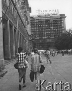 06.07.1987, Warszawa, Polska.
Plac Konstytucj. Akcja transparentowo - ulotkowa. 
Z transparentu o treści: 